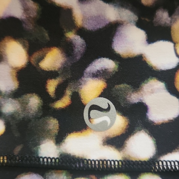 Lululemon Speed Up Tight 28" Size 6 - Picture 5 of 7